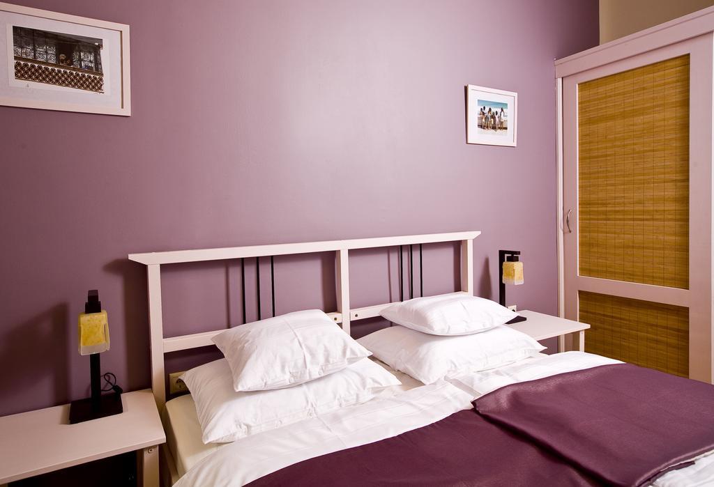 Budapest Rooms Bed And Breakfast Стая снимка